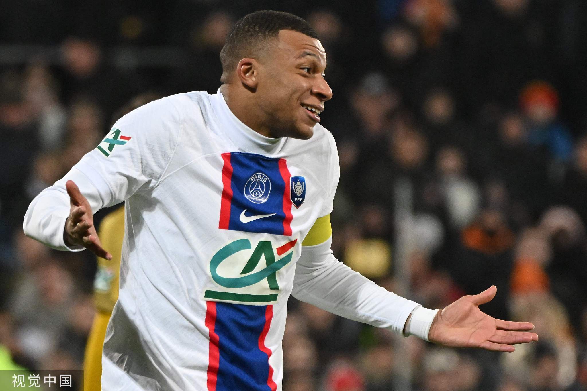 乐鱼入口 -包含今晨菲尼克斯太阳扳平良机:法国杯节点到来,赛场秩序良好,纪律约束更严格的词条