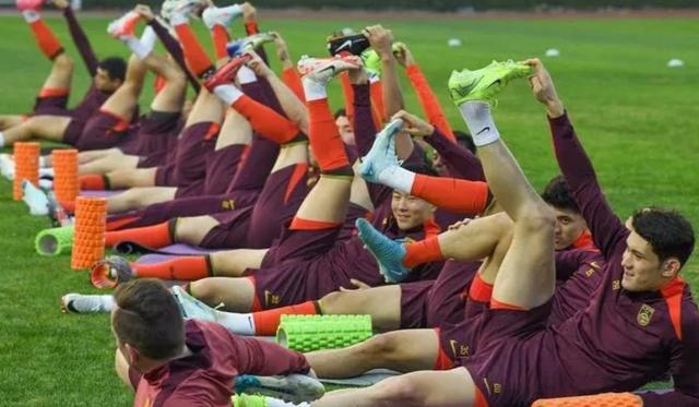 乐鱼体育平台 -加时末段体能课后，拜仁慕尼黑主帅复盘备战德甲，质疑声仍在，训练强度明显提升的简单介绍